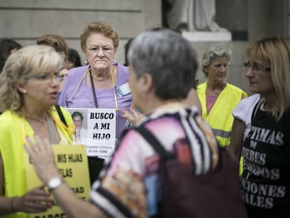 Imagen de archivo de una protesta en Barcelona para reclamar justicia sobre los casos de ni&ntilde;os robados.