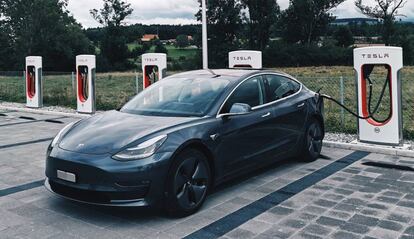 Supercharger de Tesla.