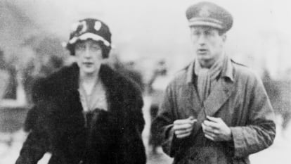 Agatha Christie con su primer marido, Archibald Christie en 1919.