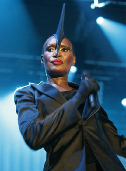 Grace Jones, ayer, durante su actuación en el Sónar.