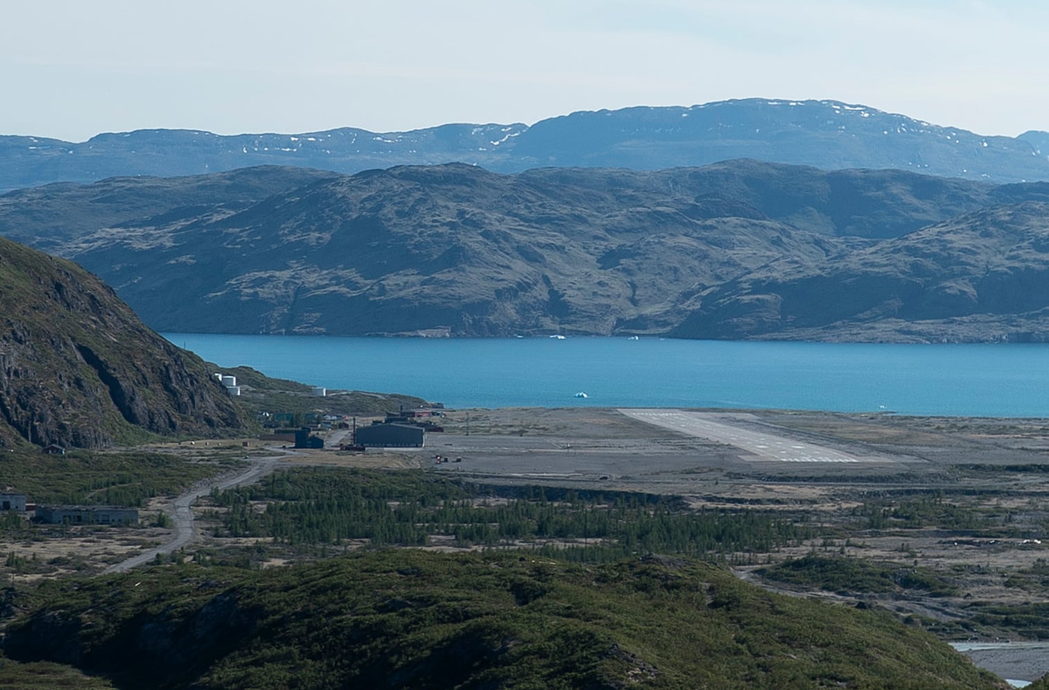 El pueblo de Narsarsuaq, junto a la pista de aterrizaje.
