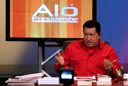 Hugo Chávez, durante la grabación del programa de televisión <i>Aló, presidente</i>, el 19 de agosto de 2007.