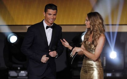 Cristiano Ronaldo en la ceremonia de entrega del Balón  de Oro.