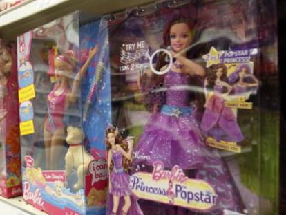 Muñecas Barbie en una tienda de juguetes de Estados Unidos.