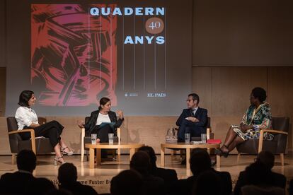 Desde la izquierda, Judit Carrera, Pepa Bueno, Valentí Oviedo y Elvira Dyangani Ose, en el debate de este jueves.