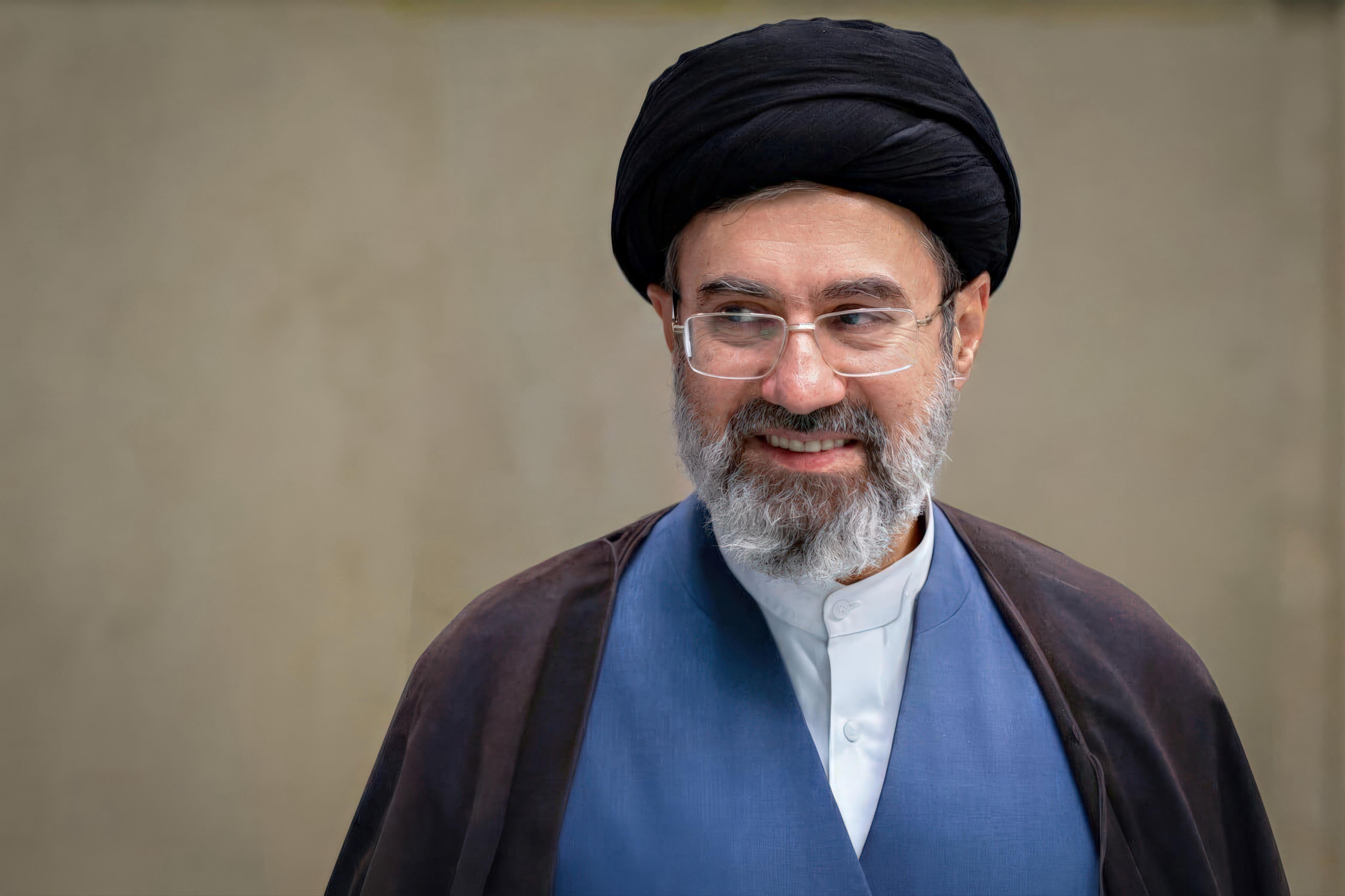 El líder supremo de Irán afirma que su control de Ormuz beneficiará a una región sin presencia de Estados Unidos