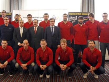La expedición española al completo posa antes del comienzo del Mundial.