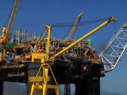 Una plataforma petrolífera de Petrobrás, en construcción.