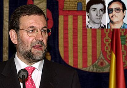 Rajoy, anoche, al informar de las detenciones. Arriba, Lete Alberdi, a la izquierda, y José Ramón Karasatorre.