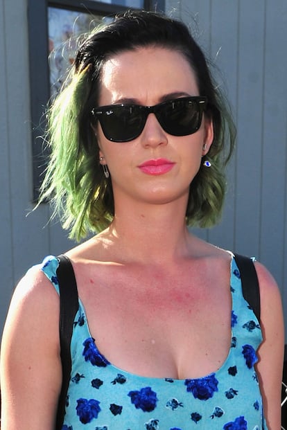 El pelo de Katy Perry se ha atrevido con todos los colores del arcoirís. Su última elección es el verde.