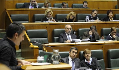 Sesión plenaria de ayer del Parlamento vasco.