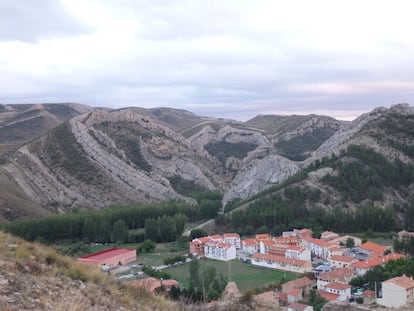 Pliegues modelados durante el Cretácico inferior en La Olla.