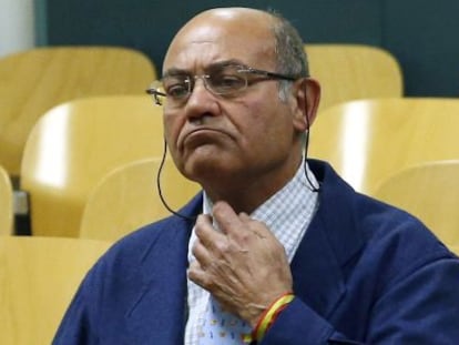 El expresidente de la patronal CEOE, Gerardo D&iacute;az Ferr&aacute;n, en la Audiencia Nacional. 