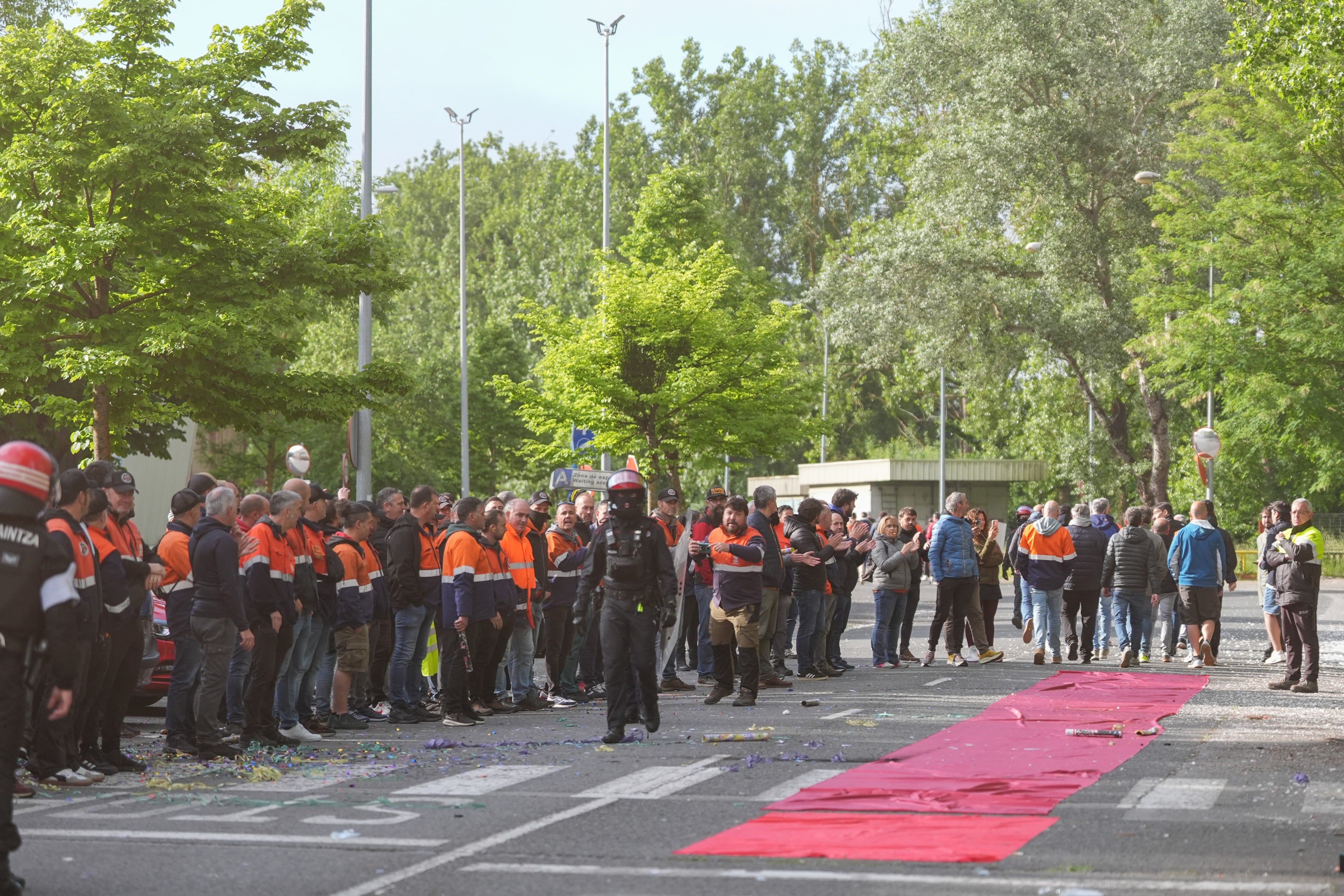 Tubos Reunidos recupera la actividad tras levantarse la huelga de casi 100 días 