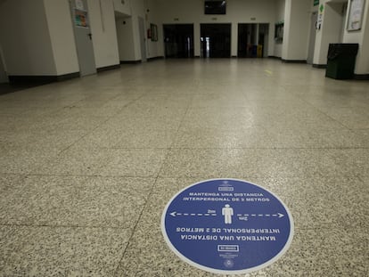 Interior de la Faculdad de Ciencias Biológicas de la UCM, en Madrid.