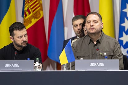 Zelenski presidencia solitario