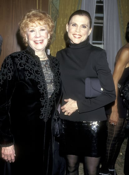 Gwen Verdon y Ann Reinking en los premios Drama League de 1997.