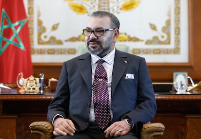 El rey Mohammed VI de Marruecos, en un encuentro con ministros rusos en el palacio real.