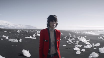 SAINT LAURENT_SAINT LAURENT_WINTER 21_VIDEO-STILLS_50_HR