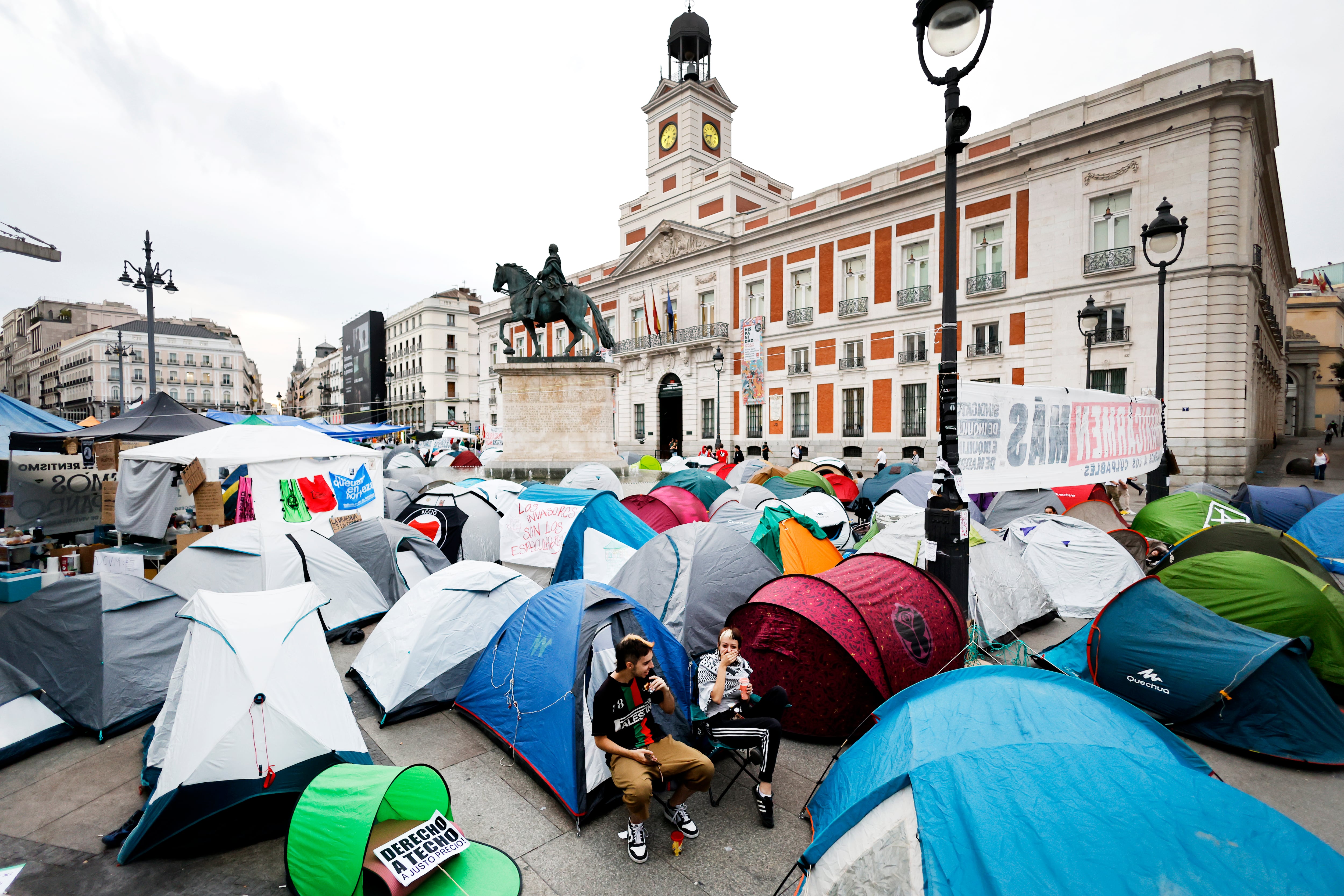 La acampada del 26-S y los hijos del “pásalo”