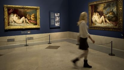 Las dos &#039;D&aacute;naes&#039; de Tiziano presentes en la muestra: la de la izquierda es la de la Colecci&oacute;n Wellington; a la derecha, la del Prado.