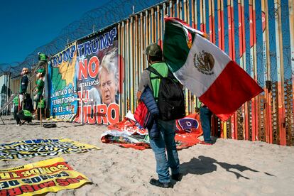 Una protesta en contra de Donald Trump en el muro fronterizo de Tijuana, Baja California.