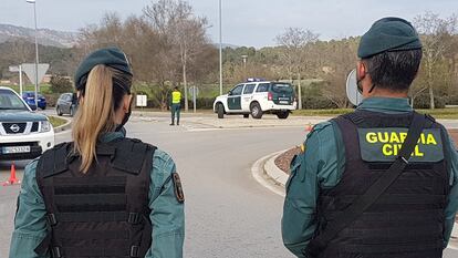 Control de la Guardia Civil en Mallorca, en una imagen de archivo.
GUARDIA CIVIL
(Foto de ARCHIVO)
01/1/1970