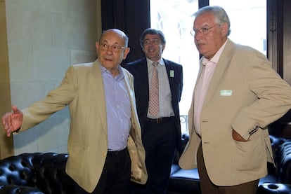 Fèlix Millet, el abogado Jordi Pina y Jordi Montull, en el Parlamento de Cataluña en una imagen de archivo.