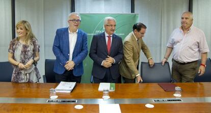 Castilla, Sánchez Maldonado. Jiménez Barrios, González de Lara y Carbonero.