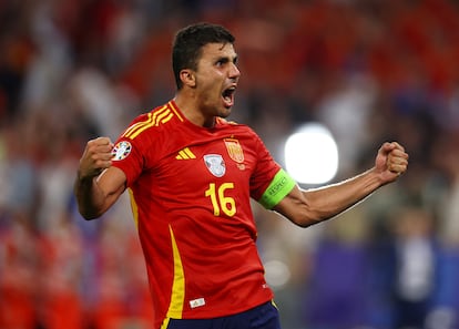 Rodri celebra el pase de España a la final tras ganar a Francia.