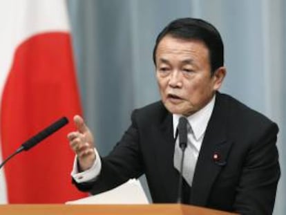 El ministro de Finanzas japonés, Taro Aso, durante una una rueda de prensa. EFE/Archivo