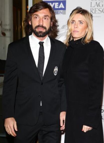 Pirlo, antes de divorciarse de Deborah Roversi, en la gala del Calcio, en 2013.