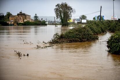 Inundacions prop de la Bisbal.