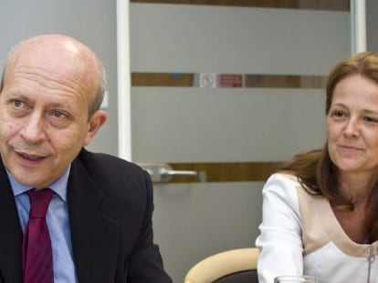 El ministro de Educación, José Ignacio Wert, y la secretaria de Estado de Educación, Monserrat Gomendio.