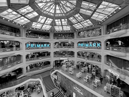 La tienda insignia de Primark en Madrid: 12.500 metros cuadrados en plena Gran Vía.