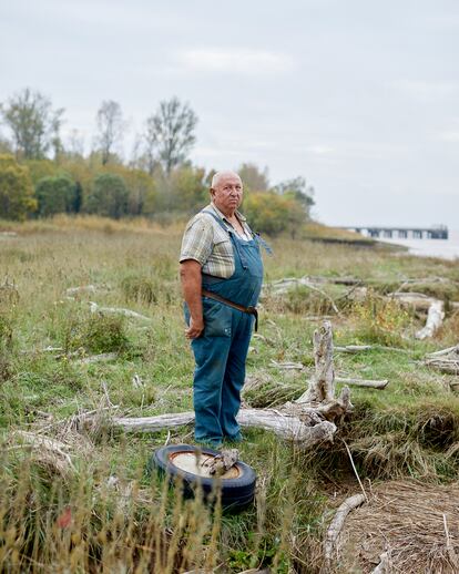 Jean Grelier y su familia viven en una granja a 300 metros de la estación nuclear de Blayais. En 1999 asistieron aterrorizados a la inundación del edificio, lo que supuso un incidente nuclear leve.
