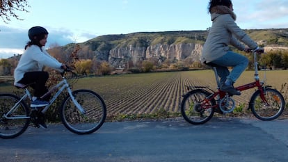 En La Alcarria madrileña hay caminos para todo tipo de perfiles ciclistas: largos, cortos, de mayor o menor dificultad.