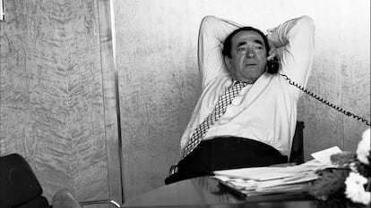 Robert Maxwell en su despacho en una imagen tomada en 1987.