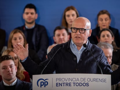 El presidente de la Diputación de Ourense y del PP provincial, José Manuel Baltar, en un acto del partido el 1 de abril en Santa Cruz de Arrabaldo.