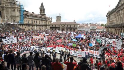 Manifestación en Santiago contra la mina de Touro.