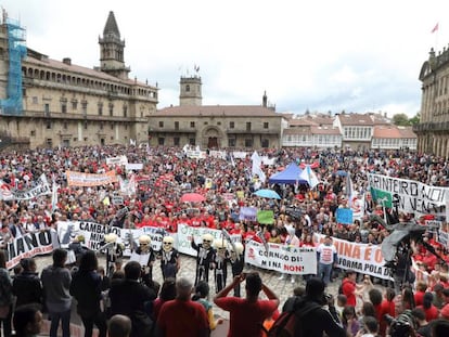 Manifestación en Santiago contra la mina de Touro.