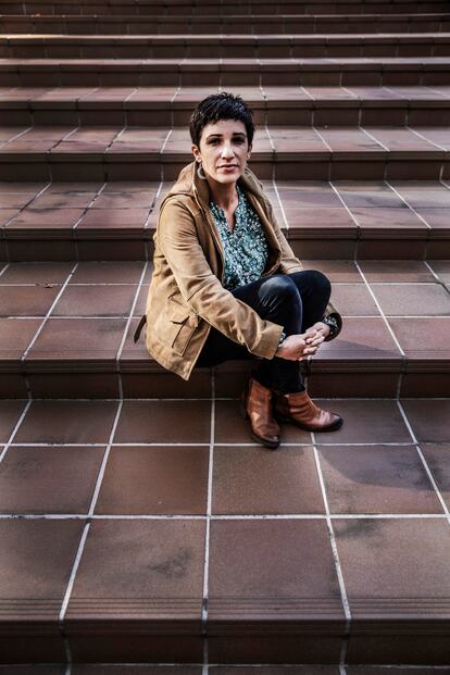 Toni Morillas en el patio del Instituto de las Mujeres, en Madrid, este martes.