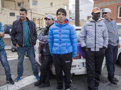 Amigos de los marineros desaparecidos de El Fairell en la Cofrad&iacute;a de Pescadores de Barcelona. 