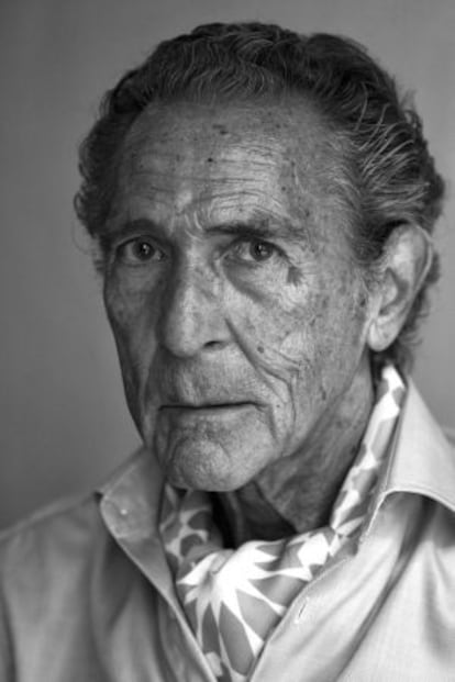 Antonio Gala, fotografiado en Málaga.