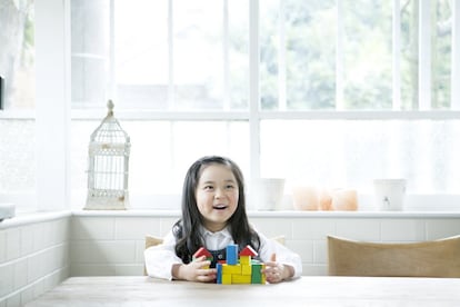 Cientos de informes científicos avalan la importancia en el desarrollo infantil del juguete de toda la vida.