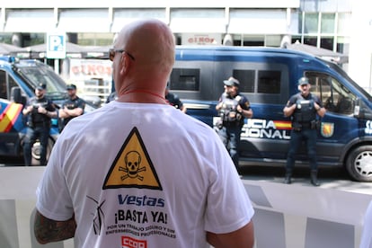 Trabajadores de Vestas en una manifestación el pasado viernes en Madrid, en una imagen cedida por Joaquín de la Aleja
