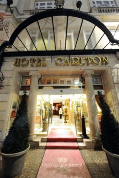 Fachada del hotel Carlton, donde supuestamente sucedieron los hechos investigados.