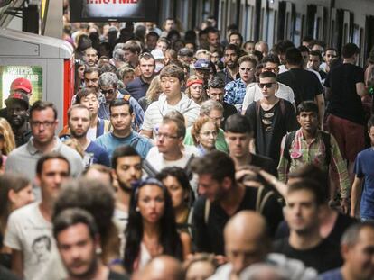 Una estació del metro en una jornada de vaga.