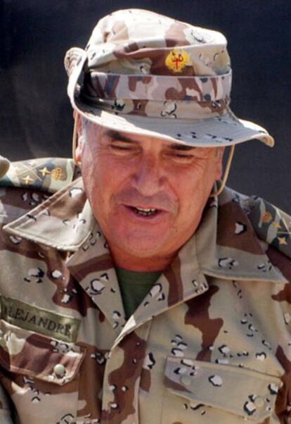 Luis Alejandre.