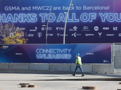 Cartel del Mobile World Congress (MWC), en la Fira de Barcelona.